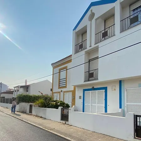 Seashell Consolacao Apartment